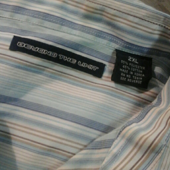 🎈SALE🎈👔#14.STRIPES DRESS SHIRT👔 - Picture 2 of 8